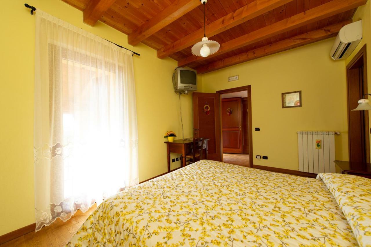 Agriturismo Lis Rosis Medea Екстер'єр фото